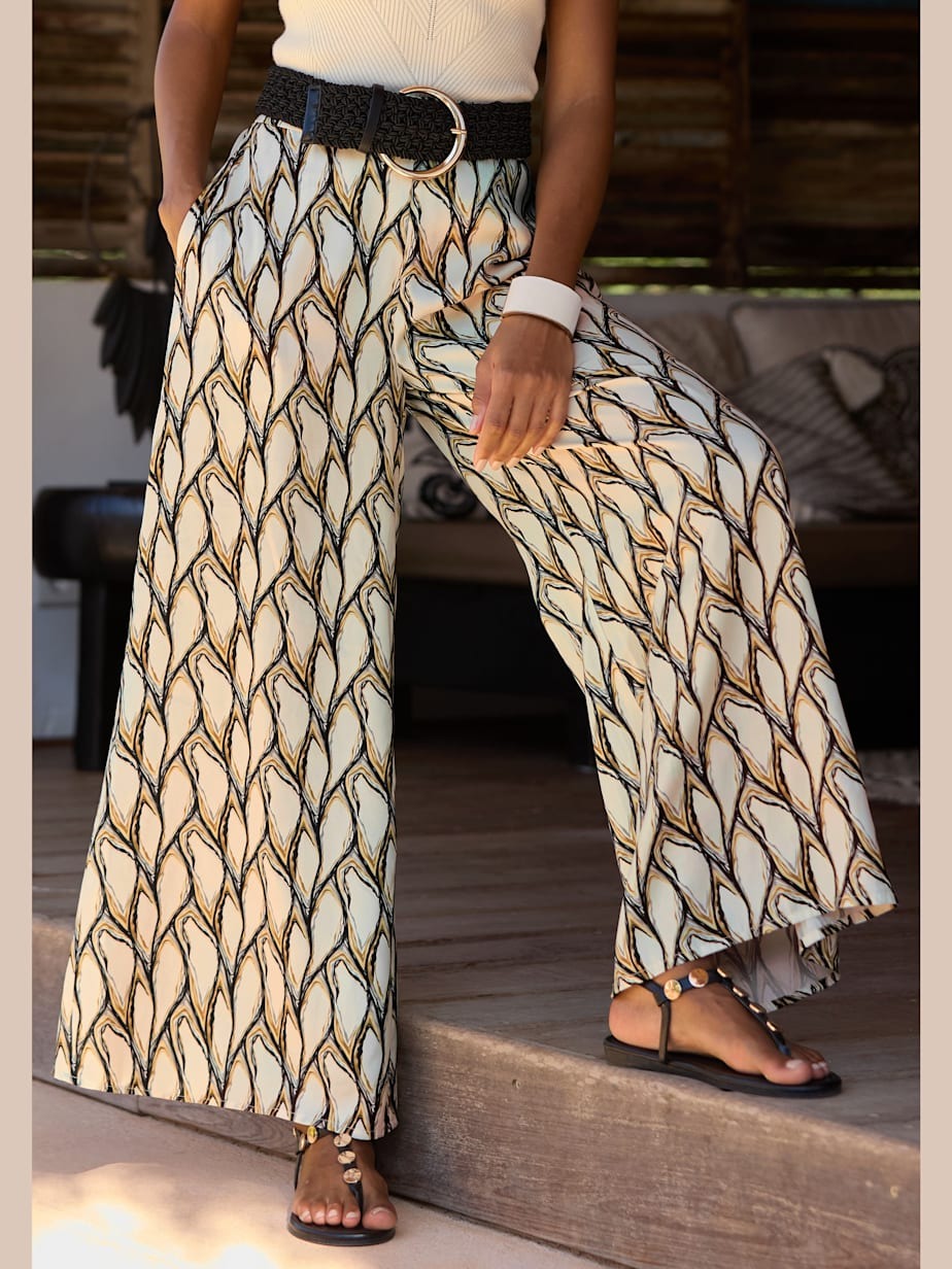 Pantalon large à poches en satin légèrement brillant
