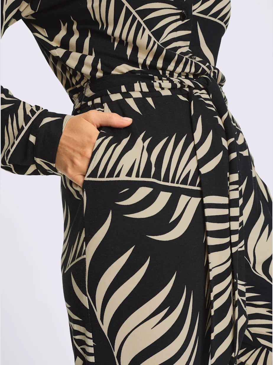 Combinaison à motif imprimé avec col chemise et poches